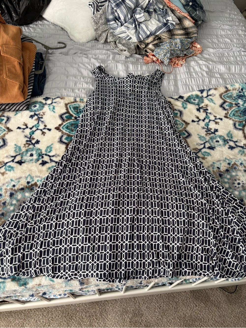 C&C California Navy and White Geometric Maxi Dress